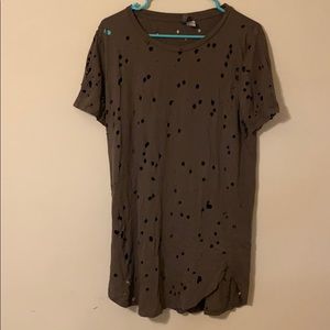 Shredded H&M T-Shirt